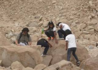 Ο σχολικός περίπατος έφερε... ανακάλυψη μούμιας 7.000 ετών!