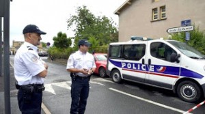 Πρωτοφανές έγκλημα στη Γαλλία: Μητέρα μαθητή δολοφονεί καθηγήτρια μέσα στην τάξη της... 