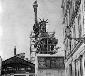 Το Άγαλμα της Ελευθερίας είναι εμπνευσμένο από τον Κολοσσό της Ρόδου; – Η αληθινή ιστορία του