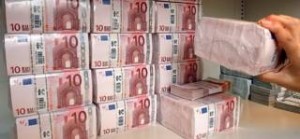 Ιδού οι μισθοί των Ελλήνων: Πόσοι παίρνουν έως 500 ευρώ και πόσοι κερδίζουν πάνω από … 10.000 ευρώ! 