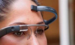 «Πειραγμένο» Google Glass λειτουργεί με τη σκέψη