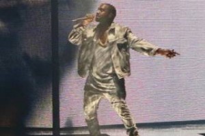 Γκάφα ολκής του Kanye West με ανάπηρους σε συναυλία (pic+video) 