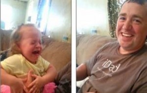 Πώς αντιδρά ένα μικρό κοριτσάκι όταν βλέπει τον μπαμπά του χωρίς μούσι (βίντεο) 
