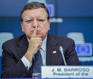 Μπαρόζο: Έτσι έπεισα τη Μέρκελ να κρατήσει την Ελλάδα στο ευρώ!