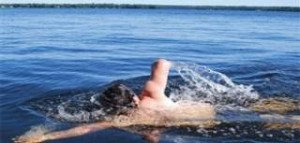 Αυστραλία: Ομογενής που δεν ήξερε κολύμπι έσωσε τέσσερις από πνιγμό!