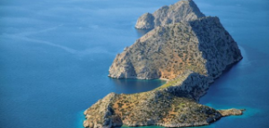 Στο σφυρί βγαίνουν τα ελληνικά νησιά τους επόμενους μήνες