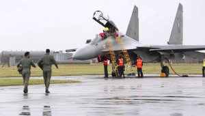 Su-30MKI vs EF-2000 Typhoon στους βρετανικούς ουρανούς [βίντεο]