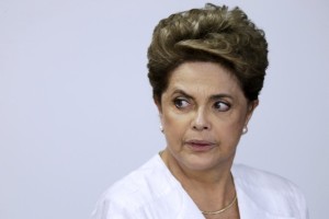 Βραζιλία: Σε δίκη η Ρούσεφ! Καθαιρείται από την προεδρία