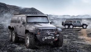 Κίνα: Έτοιμο το 6τροχο Jeep Wrangler Tomahawk να κατακτήσει όλα τα τερέν (βίντεο)