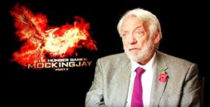 Donald Sutherland: Μην εμπιστεύεστε κανένα ηγέτη γιατί αυτοί είναι οι μεγαλύτεροι προδότες [Βίντεο]