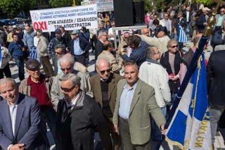 Στα “κάγκελα” οι απόστρατοι με Αχτσιόγλου για τις κρατήσεις