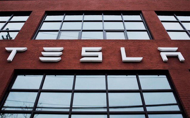 WSJ: Η Tesla εξετάζει το ενδεχόμενο κατασκευής «Gigafactory» στην Ευρώπη