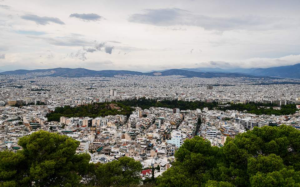 Χωρίς φρένο οι αγορές ακινήτων από ξένους