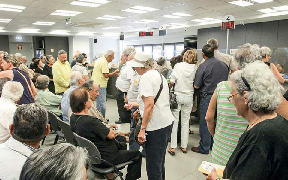 Εντός του Οκτωβρίου οι προτάσεις για το νέο μοντέλο του επικουρικού